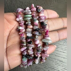 (ONE) Watermelon tourmaline chip bracelet SIZE 6.5-7’